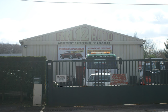 Aperçu des activités de la casse automobile RN 12 AUTO située à BAZAINVILLE (78550)